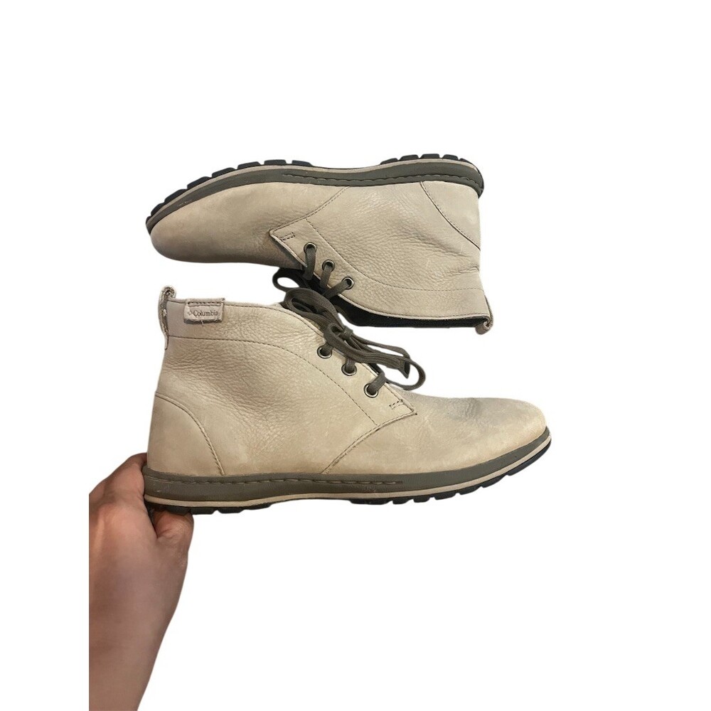 Columbia Men's Chukka Ankle Boots Beige Tan Lace Up Rugged Lug Sole 7.5